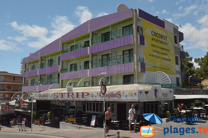 Hôtel bas de gamme en plein coeur de Magaluf