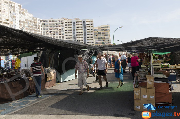 Marché du bord de mer d'Empuriabrava