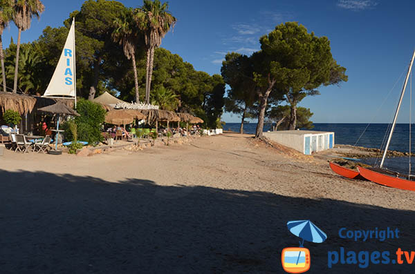 Restaurant sur la plage Cala Pada - Ibiza