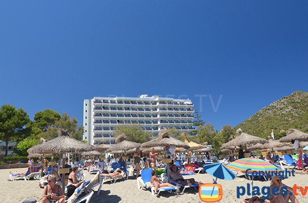 Hôtel sur le bord de la plage de Canyamel à Majorque