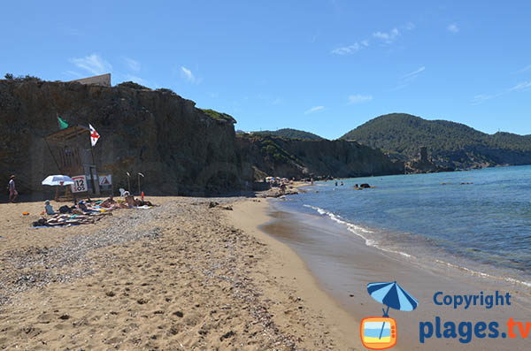 Poste de secours de la plage Es Figueral à Ibiza