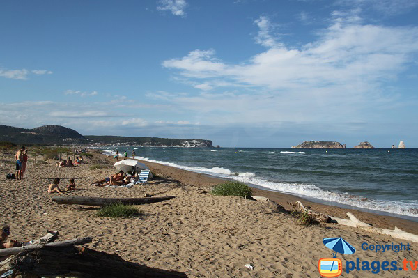 Ile Medes et plage de Gola del Ter - Costa-Brava