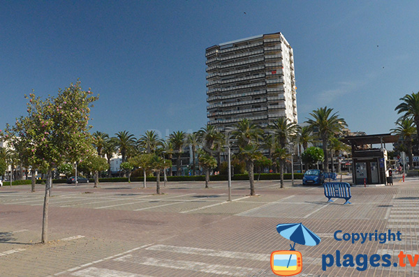 Hotel on the seafront of Salou