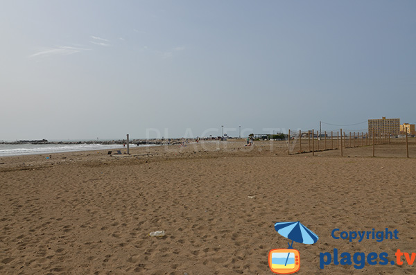 Extrémité de la plage de la Miserocordia à Malaga