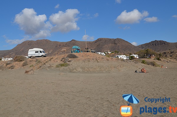 Access to Penon Blanco beach in Isleta del Moro - Andalousia