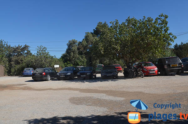 Parking de la plage de Sol en Serra - Ibiza