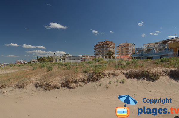 Immeubles le long de la plage de Xeraco - Espagne
