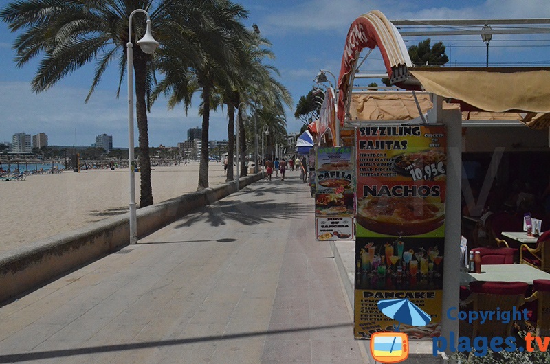 Restaurant by the sea in Magaluf